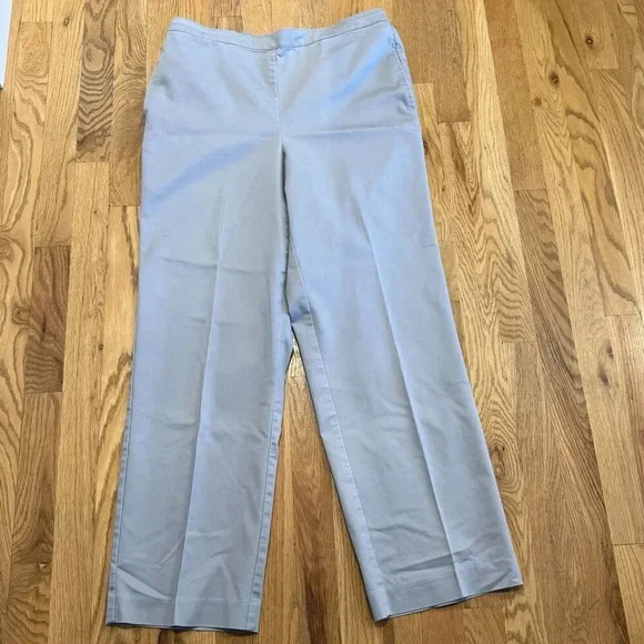 Alfred Dunner Pants Sz 12 Inseam 29”Gray Stretch Cotton Elastic Waist Pull-On - Picture 1 of 3